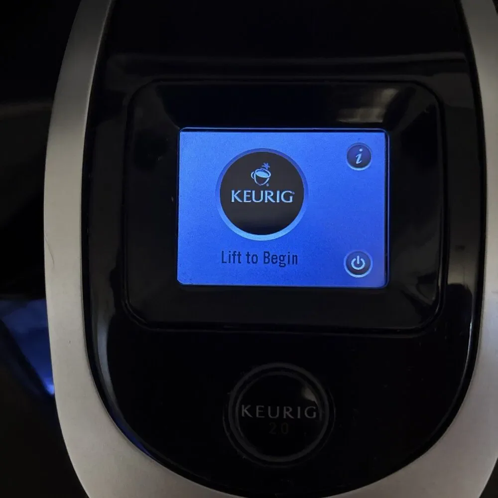 Keurig 2.0 Single Serve Coffee Maker Model K2.0-300 Black & Silver TESTED